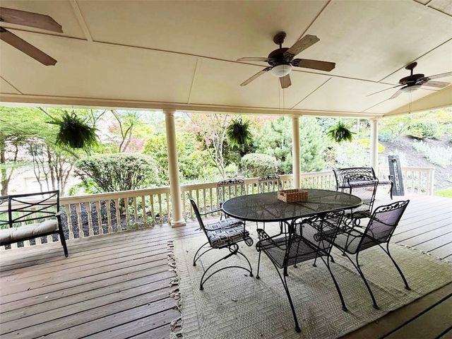 2501 Acorn Court, Franklin Park, PA 15090