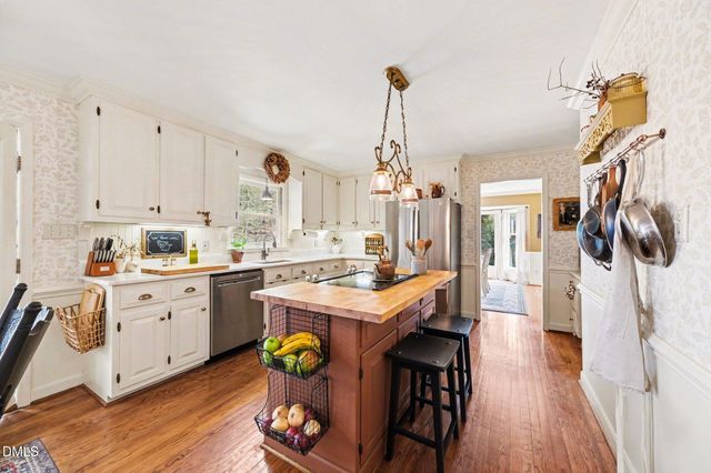 1812 Grande Oaks Road, Durham, NC 27712