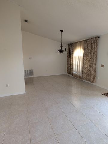 531 SW Bradshaw Circle, Port St. Lucie, Port St Lucie, FL 34953