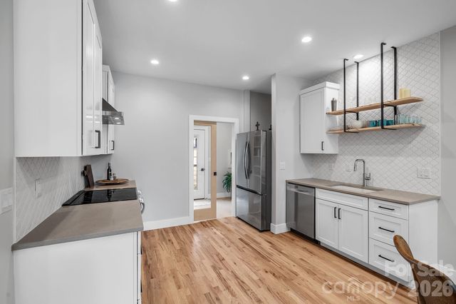 9 Gudger Road, Asheville, NC 28806