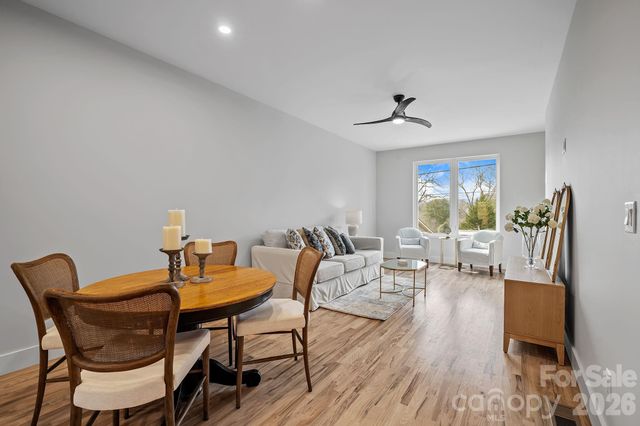 9 Gudger Road, Asheville, NC 28806