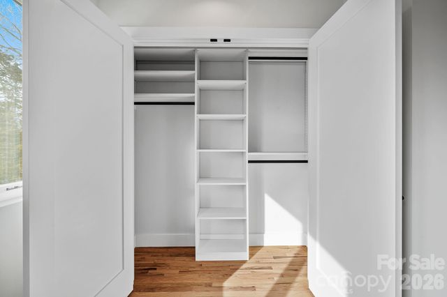 9 Gudger Road, Asheville, NC 28806