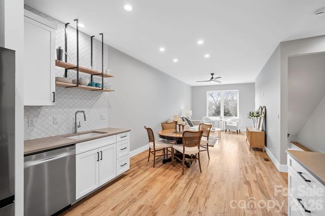 9 Gudger Road, Asheville, NC 28806