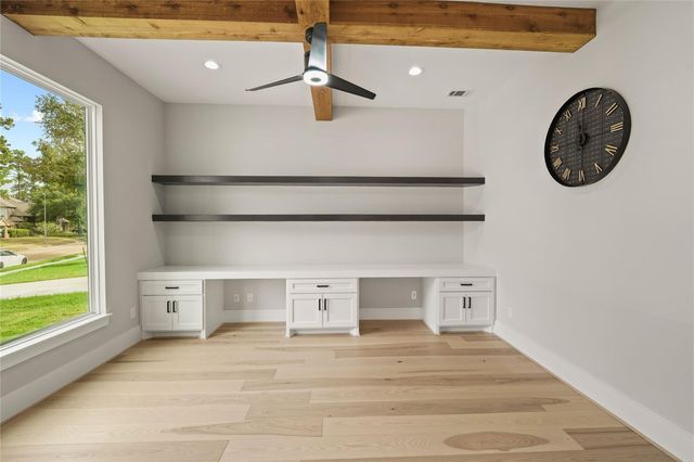 206 Faust Lane, Houston, TX 77024