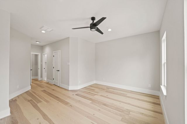 206 Faust Lane, Houston, TX 77024