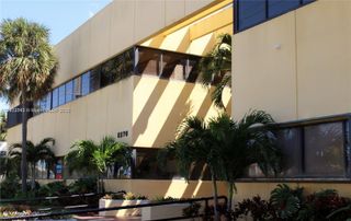 8370 W Flagler St 110, Miami, FL 33144