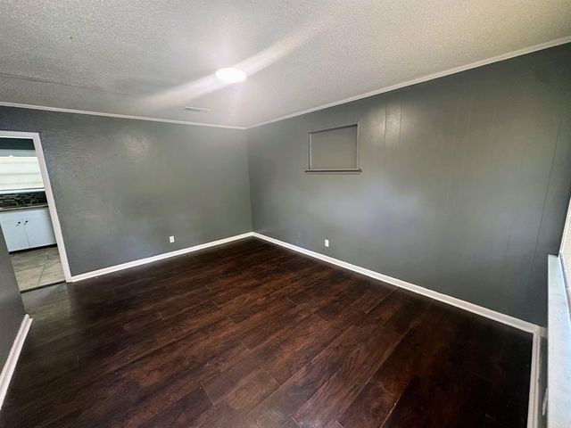 417 Lindenhurst, North Little Rock, AR 72118