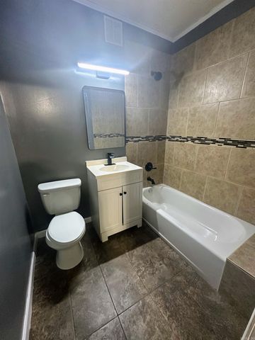 417 Lindenhurst, North Little Rock, AR 72118