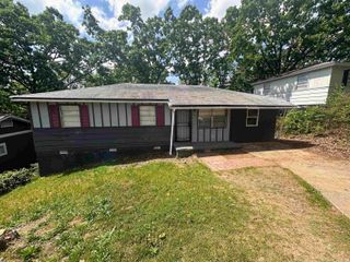417 Lindenhurst, North Little Rock, AR 72118