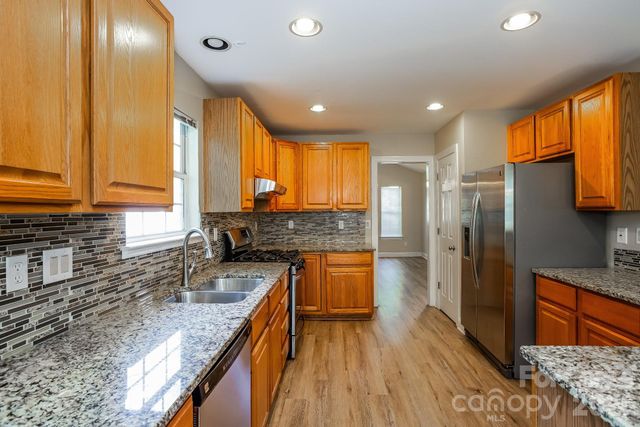 20329 Berry Circle, Cornelius, NC 28031
