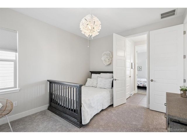 7840 E 32nd Ave, Denver, CO 80238