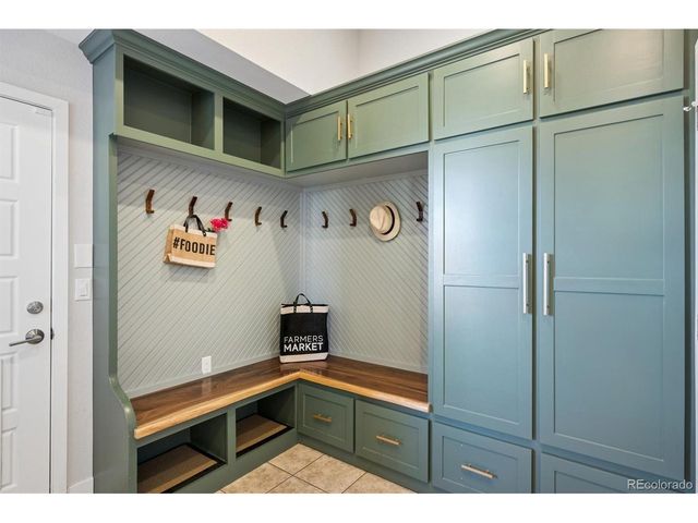 7840 E 32nd Ave, Denver, CO 80238