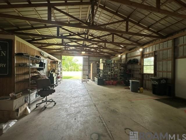 8924 Peterson Rd, St Francisville, LA 70775