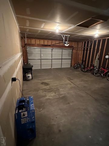 629 S Rogers Dr, Pueblo West, CO 81007