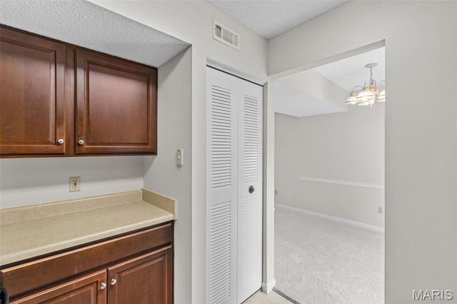 8813 Wrenwood Lane, St Louis, MO 63144
