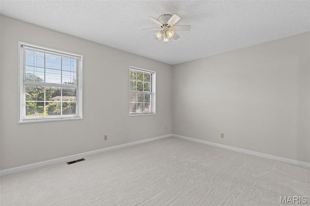 8813 Wrenwood Lane, St Louis, MO 63144