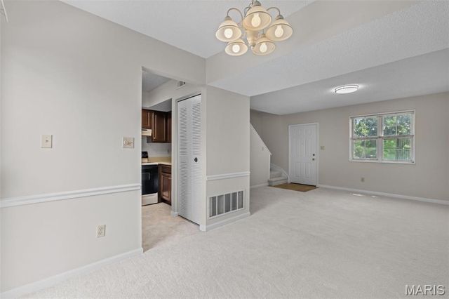8813 Wrenwood Lane, St Louis, MO 63144