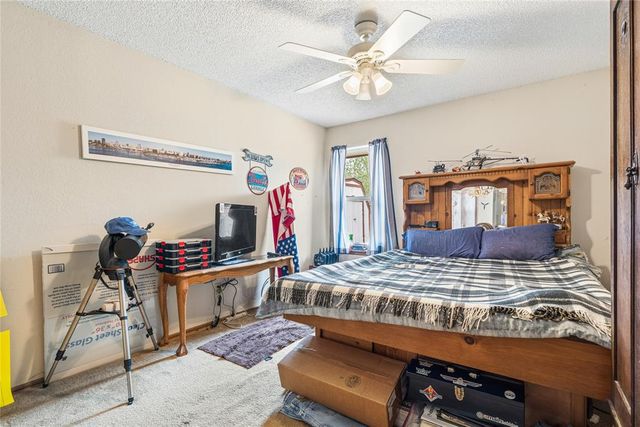 1611 N Orchard Terrace, Mustang, OK 73064