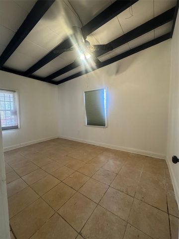 9113 Oak Knoll Lane, Houston, TX 77078