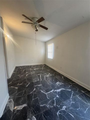 9113 Oak Knoll Lane, Houston, TX 77078