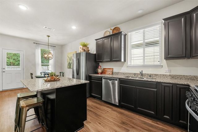 4041 Timber Sapp Drive, Conroe, TX 77304