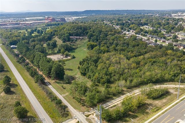 5710 Geren Road, Fort Smith, AR 72916