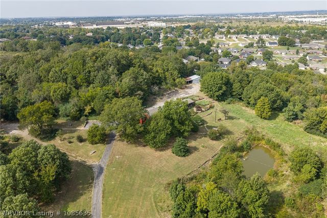 5710 Geren Road, Fort Smith, AR 72916