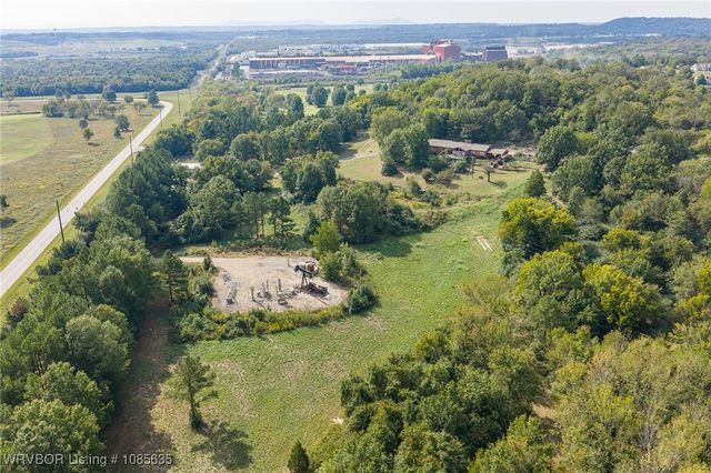 5710 Geren Road, Fort Smith, AR 72916