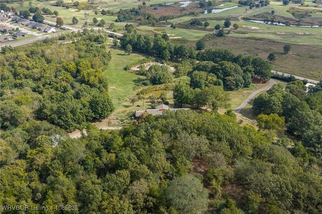 5710 Geren Road, Fort Smith, AR 72916