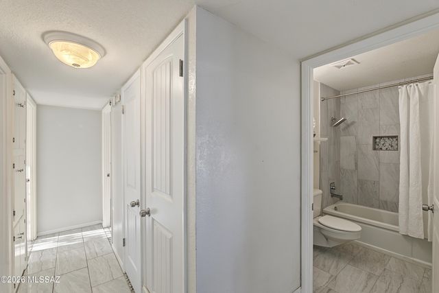 810 S Sarnoff Drive, Tucson, AZ 85710