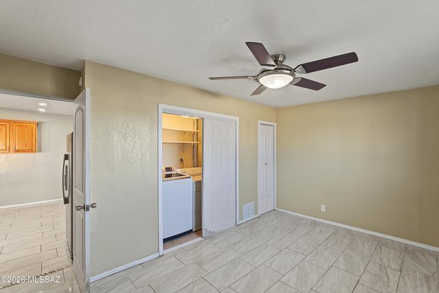 810 S Sarnoff Drive, Tucson, AZ 85710
