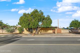 810 S Sarnoff Drive, Tucson, AZ 85710