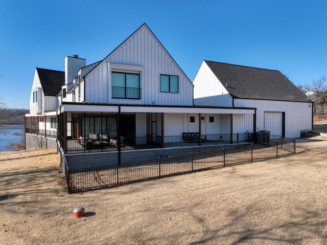 14087 Ozark Drive, Garfield, AR 72732