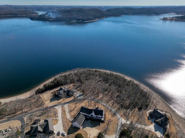 14087 Ozark Drive, Garfield, AR 72732