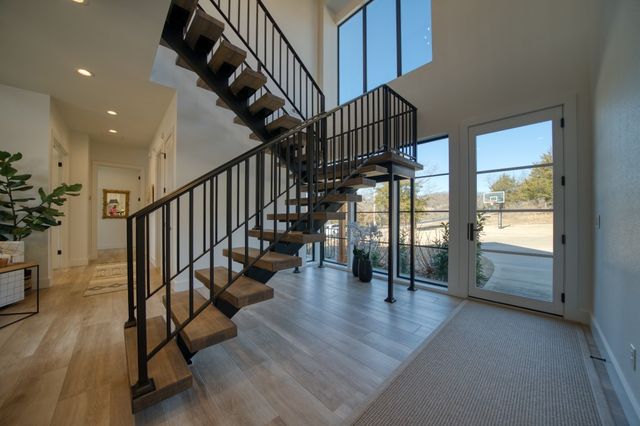 14087 Ozark Drive, Garfield, AR 72732