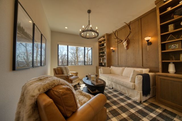 14087 Ozark Drive, Garfield, AR 72732