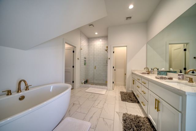 14087 Ozark Drive, Garfield, AR 72732