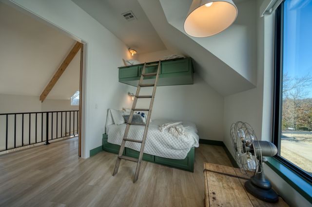 14087 Ozark Drive, Garfield, AR 72732