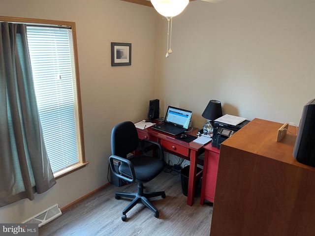 8 BALTIMORE AVE, Stafford Township, NJ 08050