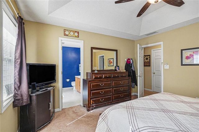 200 Treetop Drive, Hampton, GA 30228