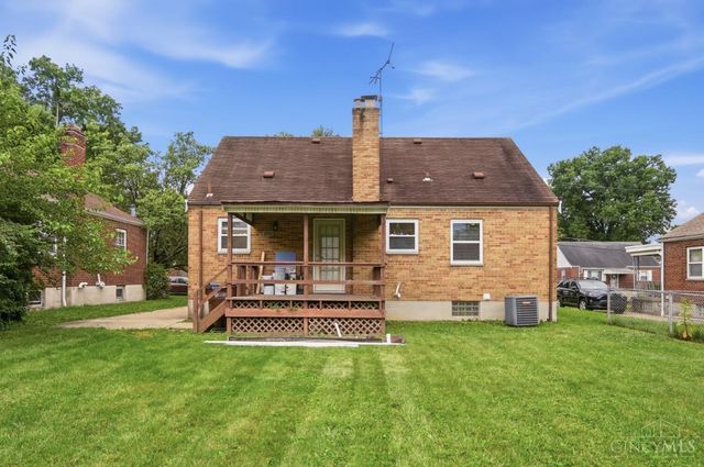 1906 Acorn Drive, North College Hill, OH 45231