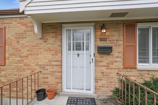 1906 Acorn Drive, North College Hill, OH 45231