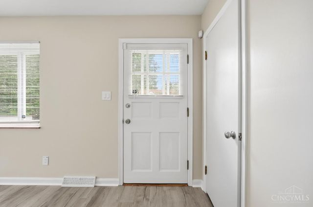 1906 Acorn Drive, North College Hill, OH 45231