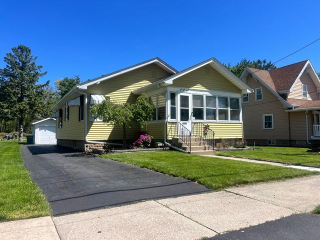654 Bond Avenue, Valparaiso, IN 46385