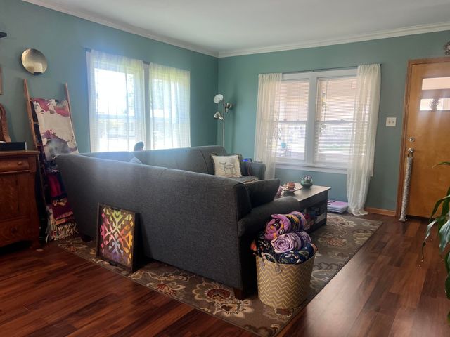 654 Bond Avenue, Valparaiso, IN 46385