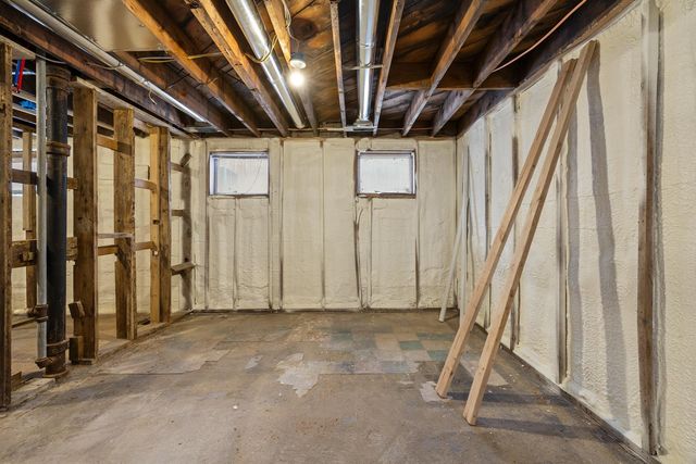 816 Soo Street, Minot, ND 58701