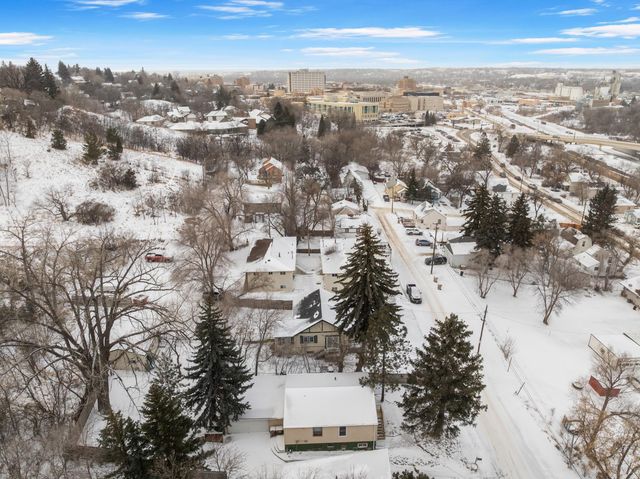 816 Soo Street, Minot, ND 58701