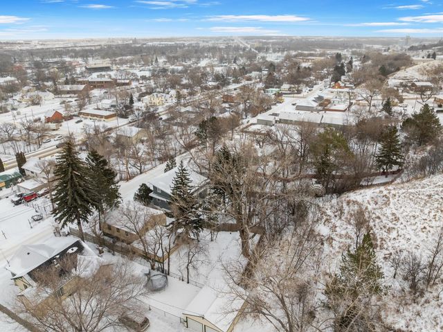 816 Soo Street, Minot, ND 58701