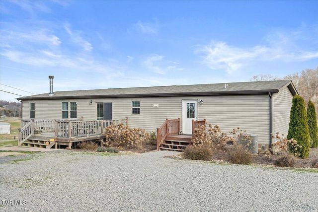 933 Hunting Hill Road, Piney Flats, TN 37686