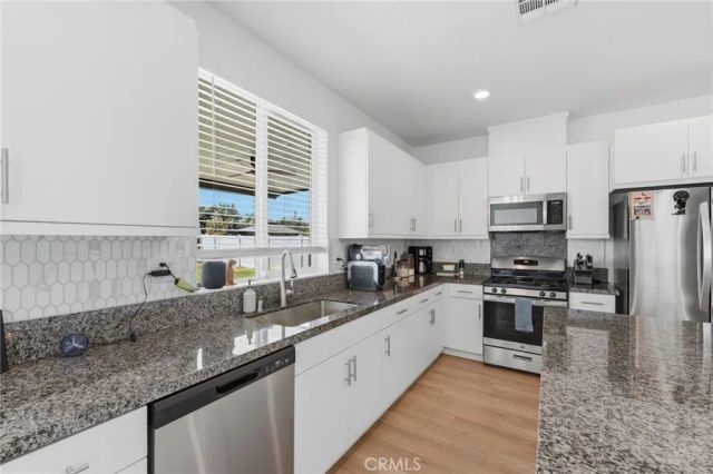 30151 Adrift, Menifee, CA 92584